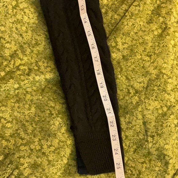 Vineyard Vines 100% Cashmere sweater, dark black, size XS - Picture 10 of 14